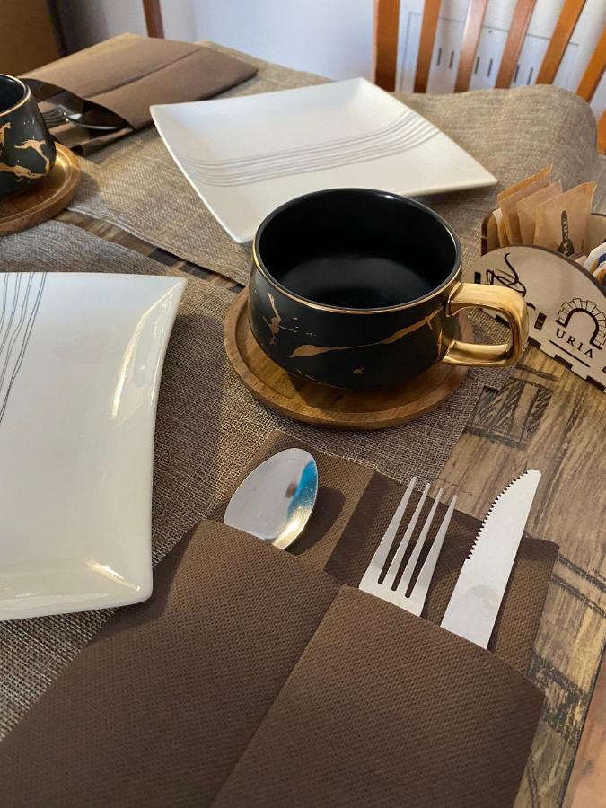 Uria Rooms & Suite B&B 维耶斯泰 外观 照片