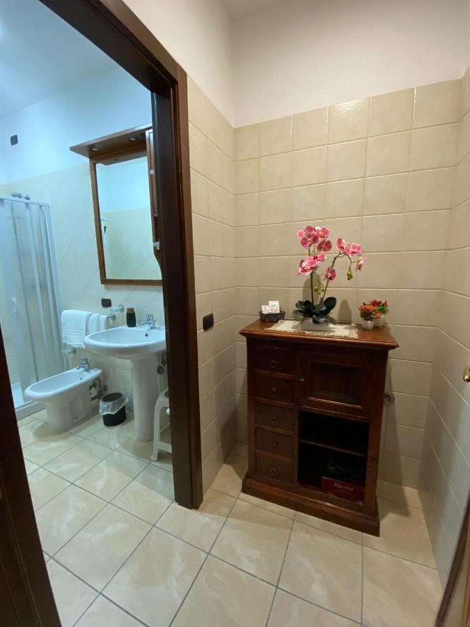 Uria Rooms & Suite B&B 维耶斯泰 外观 照片