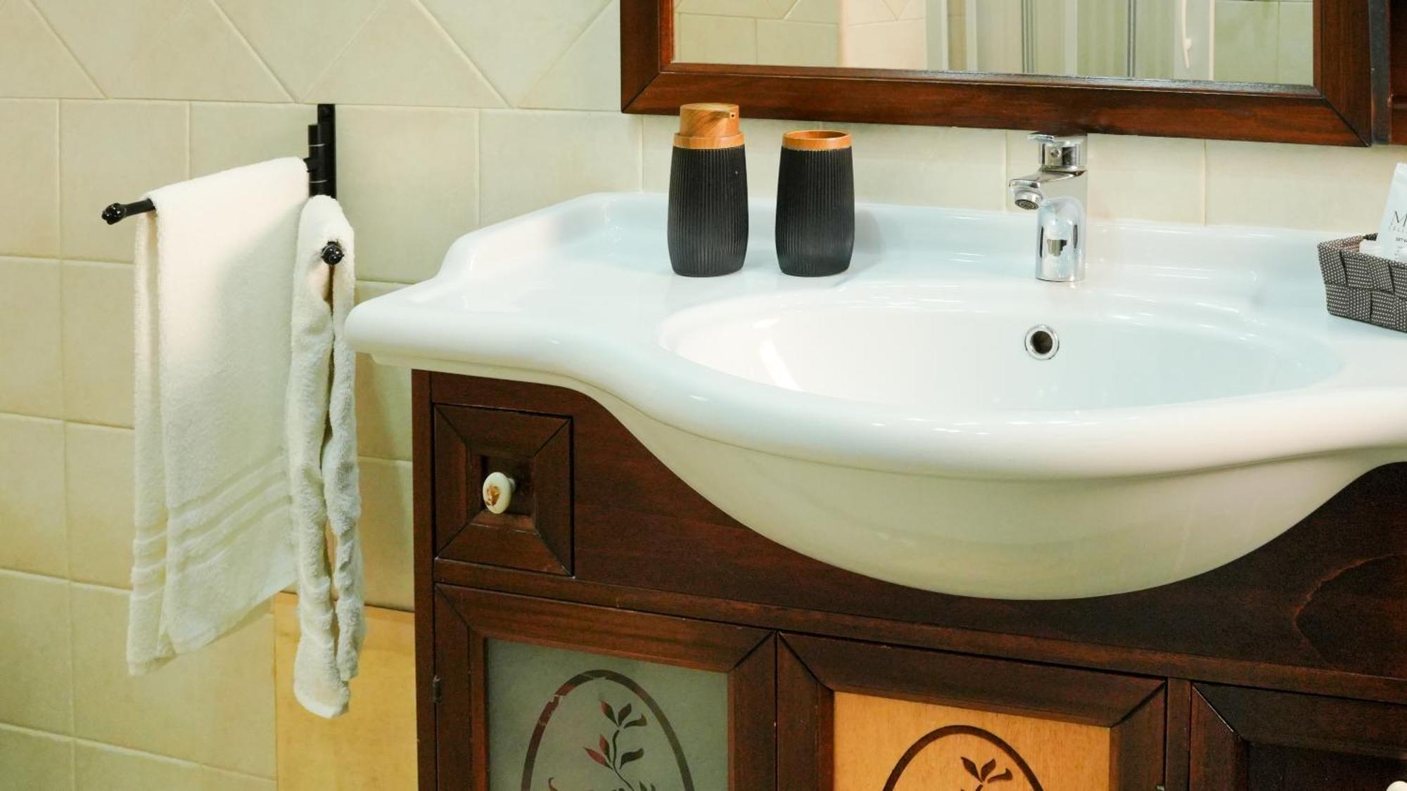Uria Rooms & Suite B&B 维耶斯泰 外观 照片