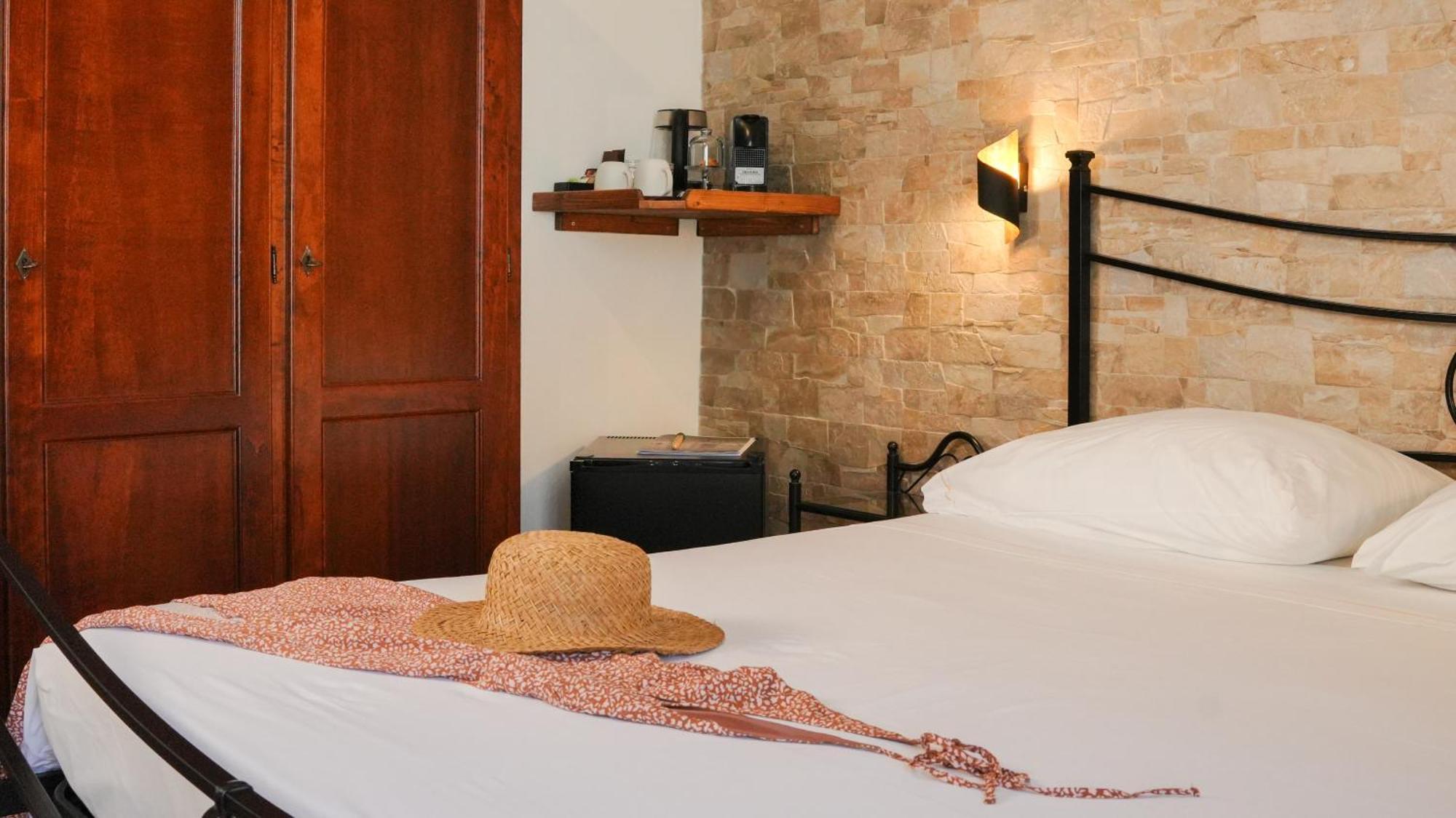 Uria Rooms & Suite B&B 维耶斯泰 外观 照片