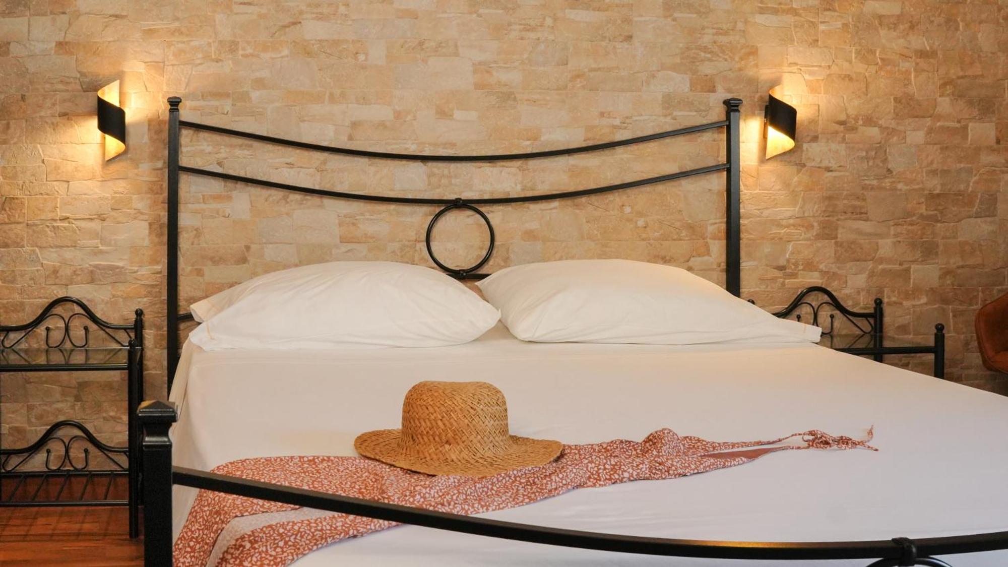 Uria Rooms & Suite B&B 维耶斯泰 外观 照片